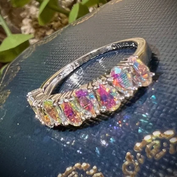 Beautiful Aurora Borealis pear cut unique band style ring 14K White Gold & 925 - Picture 9 of 13